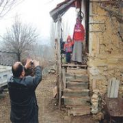 YOKSULLUĞU FOTOĞRAFLA BELGELEDİLER