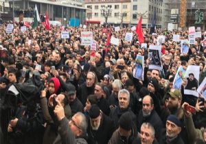Onbinlerce Türk ten  Almanya da Protesto