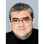 SABAH YAZARI YILMAZ ÖZDİL HÜRRİYET İLE ANLAŞTI