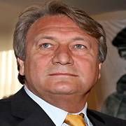 ZEKİ SEZER, RAHŞAN ECEVİT TEN HELALLİK ALDI