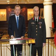 ZİRVE KRİTİK, AÇIKLAMA RUTİN!