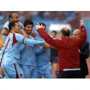 TOLGA SEYHAN YENİDEN TRABZONSPOR DA