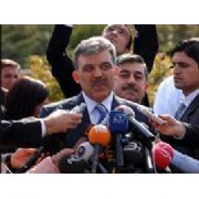 GÜL ADAYLIĞINI ÇEKTİ!