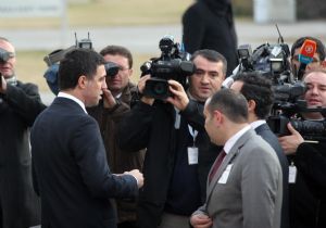 HAKAN ŞÜKÜR DEN DEMİRÖREN E DESTEK!