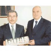 BAKANIN YOLSUZLUK İSYANI