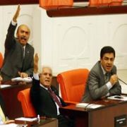  SAYIN ÖCALAN  MECLİS İ KARIŞTIRDI!