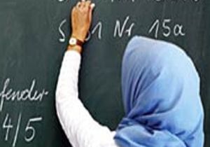 AKP, KAMUDA TÜRBAN DAN VAZ GEÇTİ!