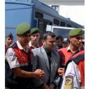 DİNK DAVASINDA ERGENEKON SLOGANI!