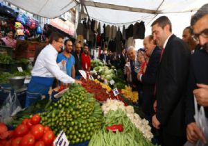 Pazarcı Esnafı Davutoğlu!