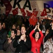 CHP İZMİR İL KONGRESİNDE OLAY