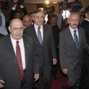CHP NİN ANAYASA TEKLİFİ AKP DE 