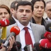 FLAŞ.. BDP DEN SERT AÇIKLAMA VE TEHDİT