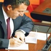 FİTNE YE KARŞI KORUMAK İÇİN LİSTE YAPMIŞ!