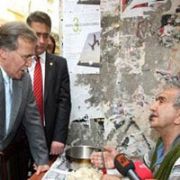 AŞÇIDAN MECLİS BAŞKANI ŞAHİN E  SUŞİ  TEPKİSİ