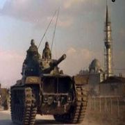 SİNCAN DA TANKLARI YÜRÜTEN KOMUTAN 1. ORDU DA