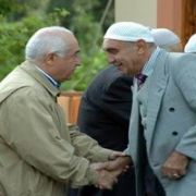 BAKAN ÇİÇEK İN YANIBAŞINDA SİLAH SESLERİ