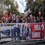 BDP Lİ VEKİLLERDEN, TBMM ÖNÜNDE EYLEM