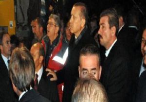 BAŞBAKAN DEPREME YAKALANDI!
