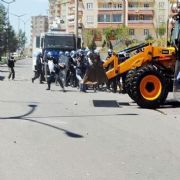 DİYARBAKIR DAKİ ÇATIŞMALARDA BİR İLK YAŞANDI