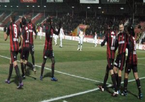 GAZİANTEP, 3 LÜK ATTI 1-0