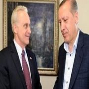 ERDOĞAN, ACEMİ ELÇİ İLE HELİKOPTER PİSTİNE ÇAĞIRDI!