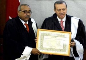 ERDOĞAN A FAHRİ DOKTORA!
