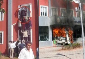 MİNİBÜSCÜLER BELEDİYE Yİ ATEŞE VERDİ!