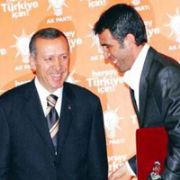 HAKAN ŞÜKÜR DE BELEDİYE BAŞKAN ADAYI