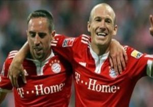 BAYERN MÜNİH TE YUMRUKLAR KONUŞTU