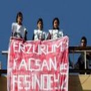 AKP BİNASINDA EYLEM YAPTILAR!