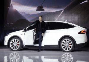 Tesla dan Çalışanlarına Kötü Haber