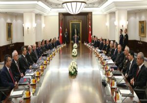 En Uzun MGK Sosyal Medyayı da Salladı!