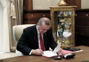 YÖK ün 6 Üyesi Görevden Alındı