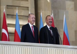  Erdoğan dan Bakü de kardeşlik mesajı!