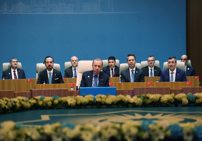 Cumhurbaşkanı Erdoğan'dan Türk Düyası Zirvesinde Önemli Mesajlar