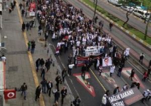 DOKTORLAR, SAĞLIKTA ŞİDDETE KARŞI YÜRÜDÜ