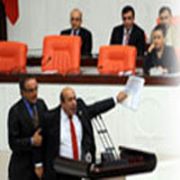 MECLİS TE AÇILIM GERGİNLİĞİ