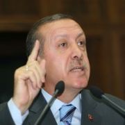 ERDOĞAN, ASKER VE POLİS E SAHİP ÇIKTI