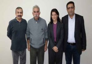 Öcalan a 5 Kişilik Sekreterya!