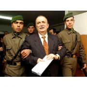 AMCA UZAN CEZAEVİ NDE