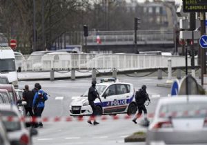 Paris te Bir Rehine Krizi Daha