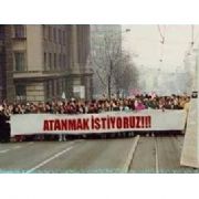 ÖĞRETMEN ADAYLARI DİPLOMALARINI GEMİ YAPTI!