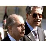 ZİRVEDE LAİKLİK POLEMİĞİ