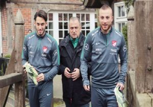 Gökhan Töre Ve Hakan Çalhanoğlu Barıştı!