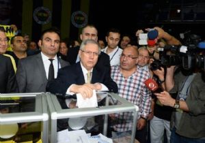 Aziz Yıldırım Fark Attı!