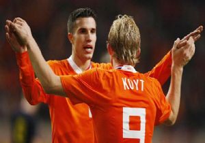 Van Persie yi Kuyt ikna etti