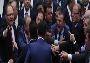 Oylama Sonucu Meclisİ Karıştırdı!