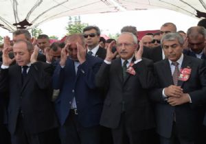 Kılıçdaroğlu na Cenazede Kurşun
