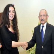 KILIÇDAROĞLU 1 MİLYON UNCU TAKİPÇİSİ İLE BULUŞTU