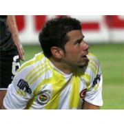  KESİNLİKLE KIRMIZI KART DEĞİLDİ 